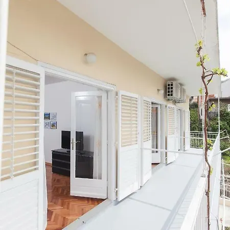 Apartments Bella Podgora Exterior photo