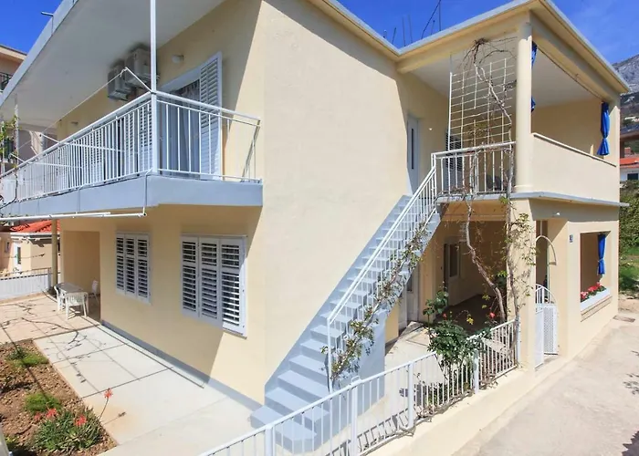 Apartments Bella